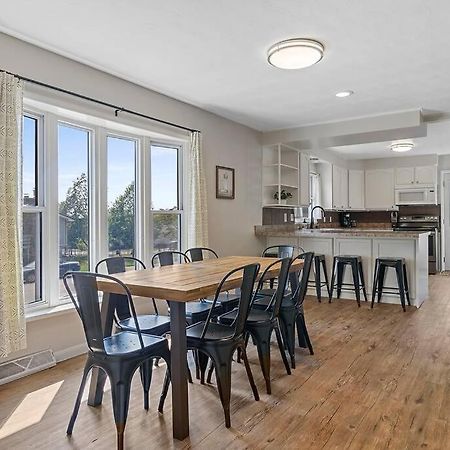 Roomy 5 Bed 3 Bath Fire Place Large Outdoor Space Rapid City Luaran gambar