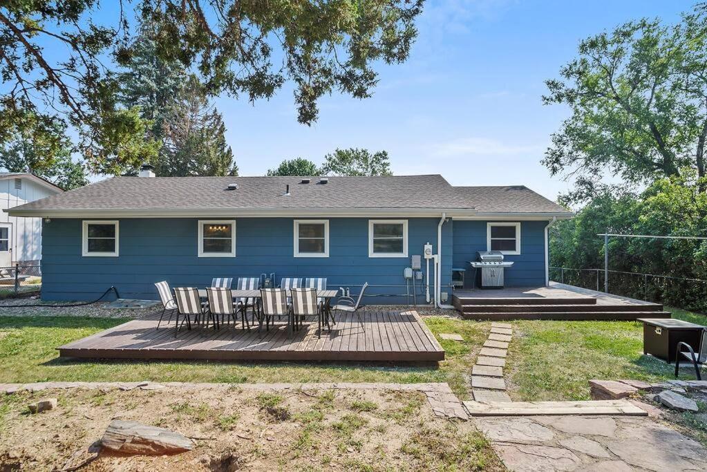 Roomy 5 Bed 3 Bath Fire Place Large Outdoor Space Rapid City Luaran gambar
