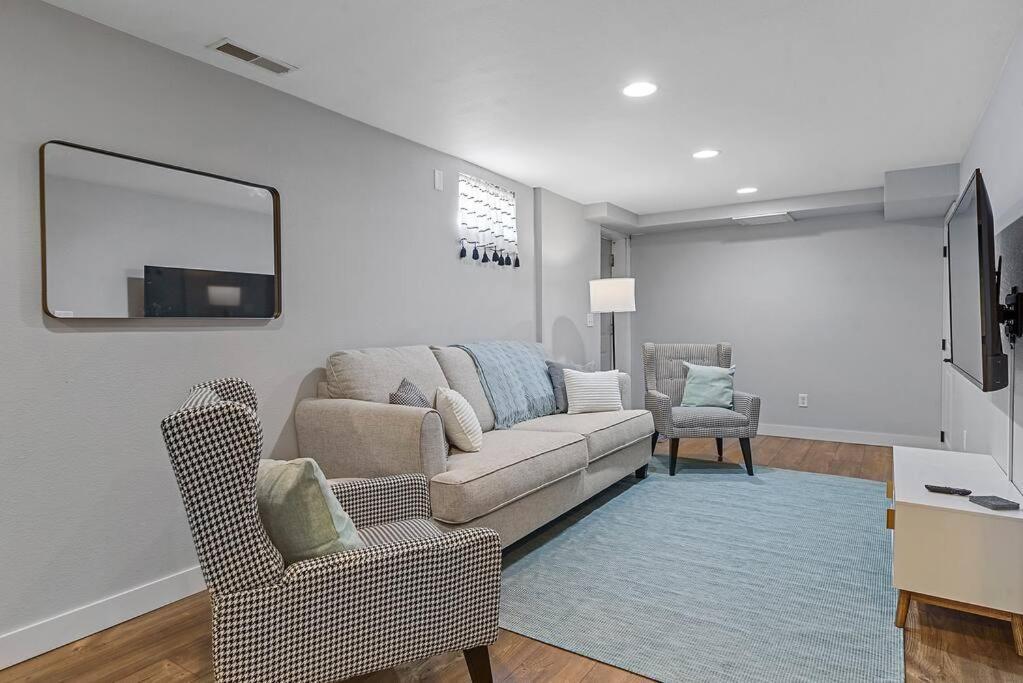 Roomy 5 Bed 3 Bath Fire Place Large Outdoor Space Rapid City Luaran gambar