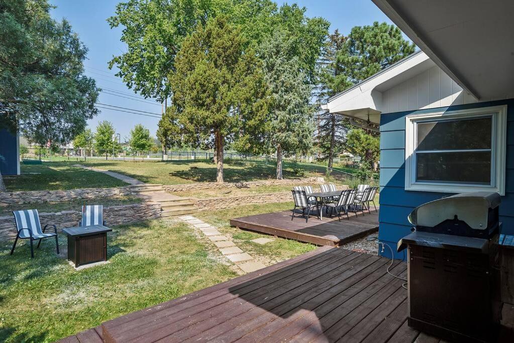 Roomy 5 Bed 3 Bath Fire Place Large Outdoor Space Rapid City Luaran gambar